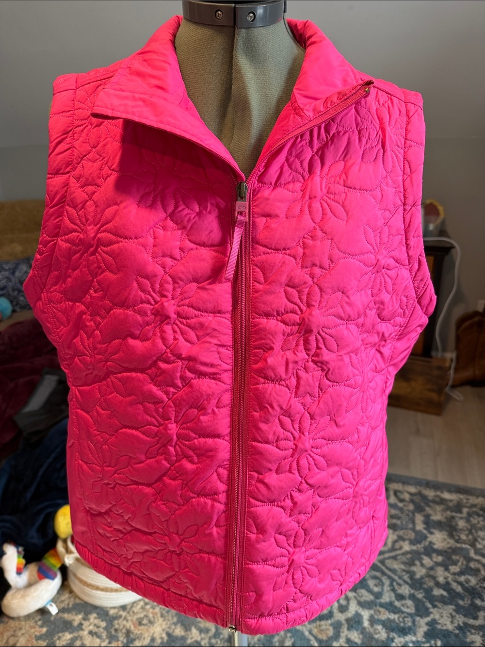 Champion Quilted Sleeveless Vest in Bright Pink